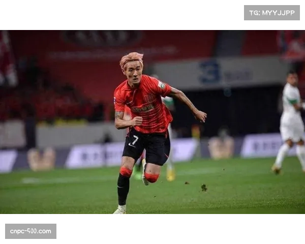 浙江队1-0领先成都蓉城，莱昂纳多点射破门